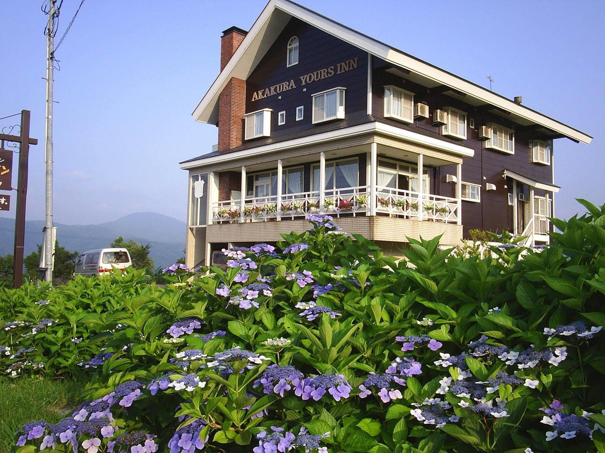 Akakura Yours Inn Myoko Exterior foto