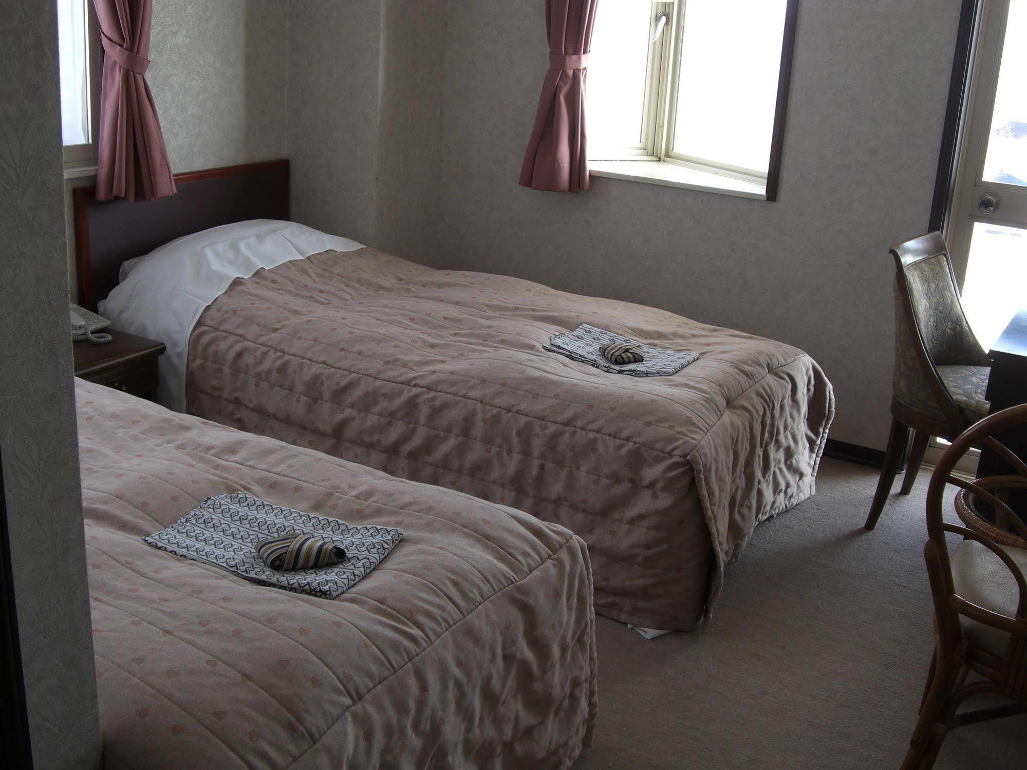 Akakura Yours Inn Myoko Exterior foto